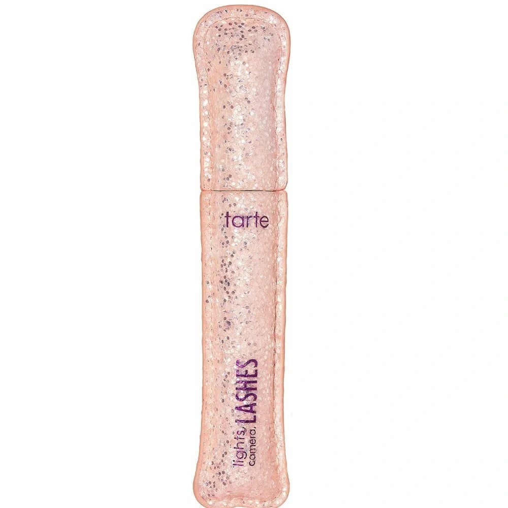 Limited Edition Lights, Camera, Lashes‎ 4-1 Mascara - Picture 5 of 5